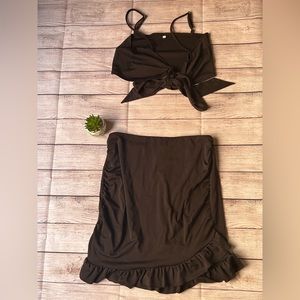 NWOT Womens Black Crop Top and skirt size Large.